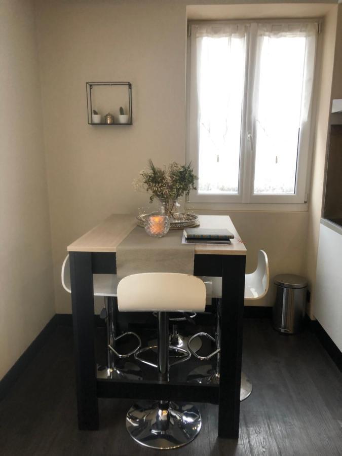 Appartement Au Pays Du Mont-Blanc 萨莱切 外观 照片